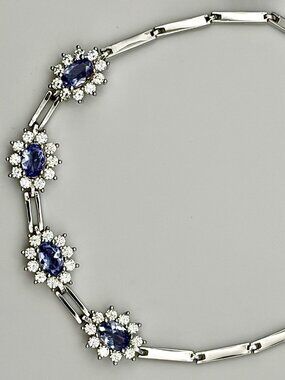 Tanzanite bracelet in sterling silver, Size 7 with 1" extender